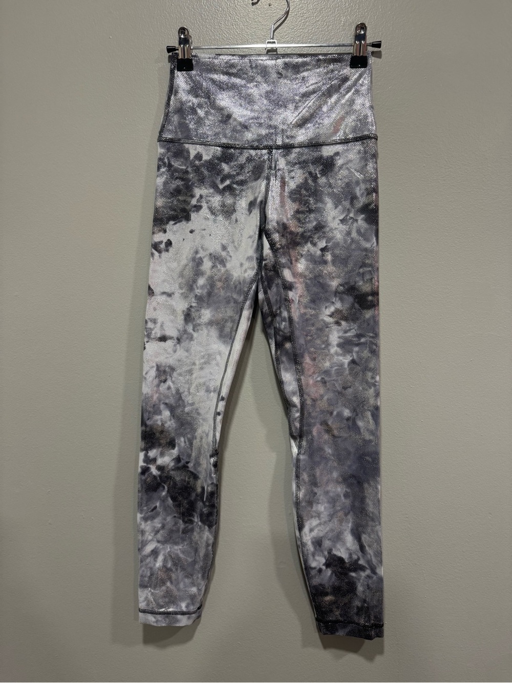 Lululemon Align High-Rise Pant 25" *Shine Size 4
